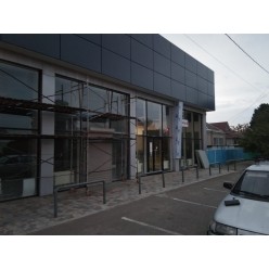 Фасад из алюминиевых композитных панелей