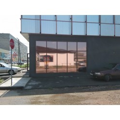 Оклейка окон солнцезащитной пленкой 